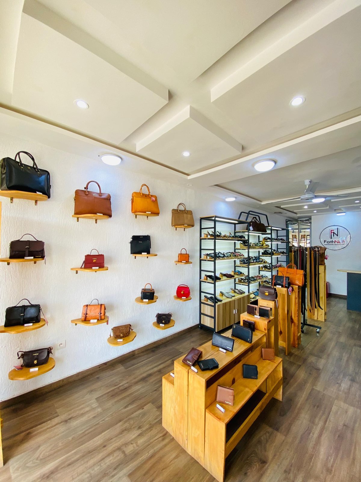 Le showroom de Cotonou, ouvert en octobre 2023.